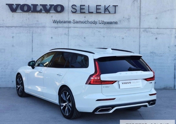 Volvo V60 cena 169000 przebieg: 66905, rok produkcji 2020 z Kołobrzeg małe 562